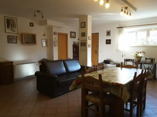 Villa A Schiera via Monticelli, Ascoli Piceno