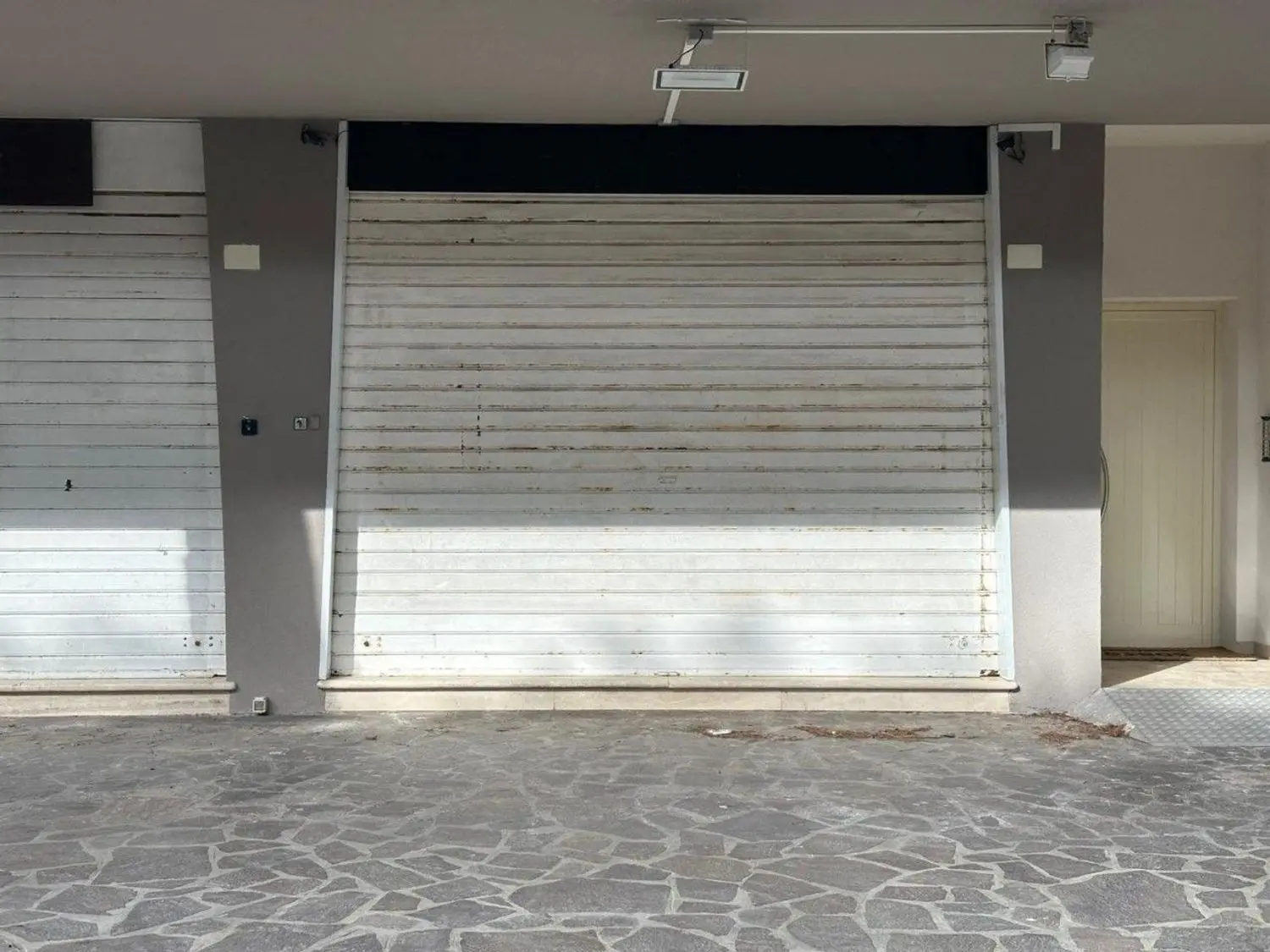 Immagine per Locale Commerciale in vendita a Cervia A. Gramsci 27
