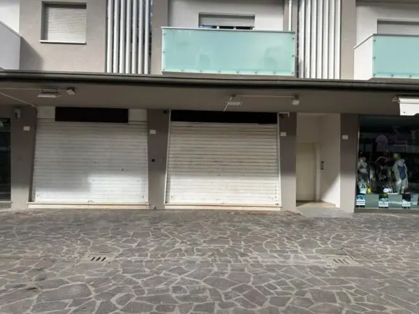 Locale Commerciale A. Gramsci 27, Cervia