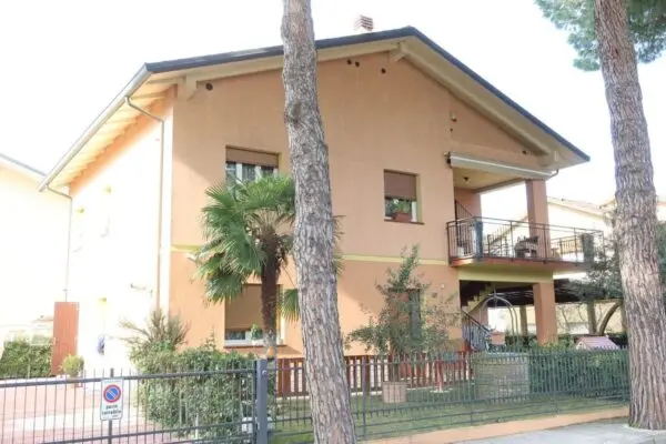 Appartamento via Casentino 16, Cervia