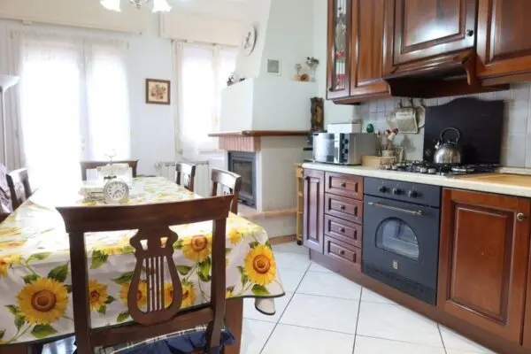 Appartamento via Casentino 16, Cervia