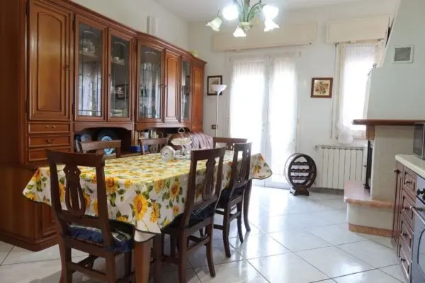 Appartamento via Casentino 16, Cervia