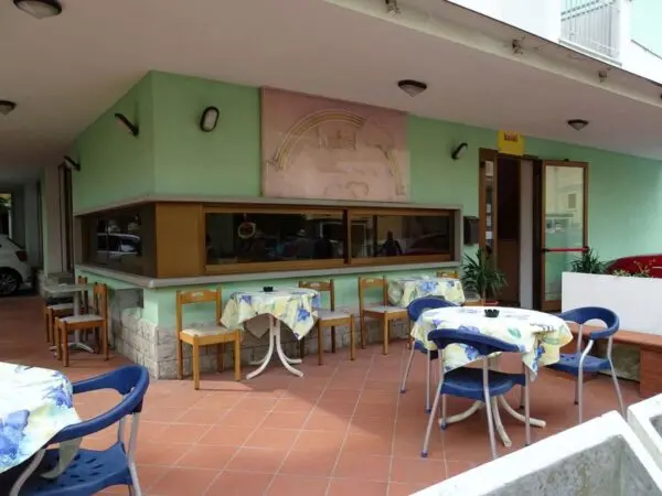 Immagine per Locale Commerciale in vendita a Bellaria-Igea Marina Tito Maccio Plauto 