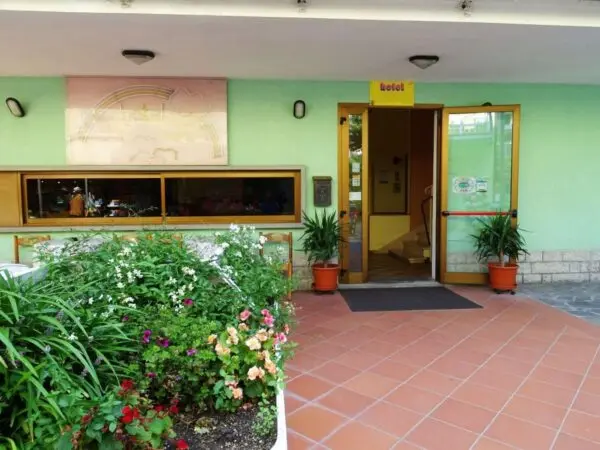 Immagine per Locale Commerciale in vendita a Bellaria-Igea Marina Tito Maccio Plauto 