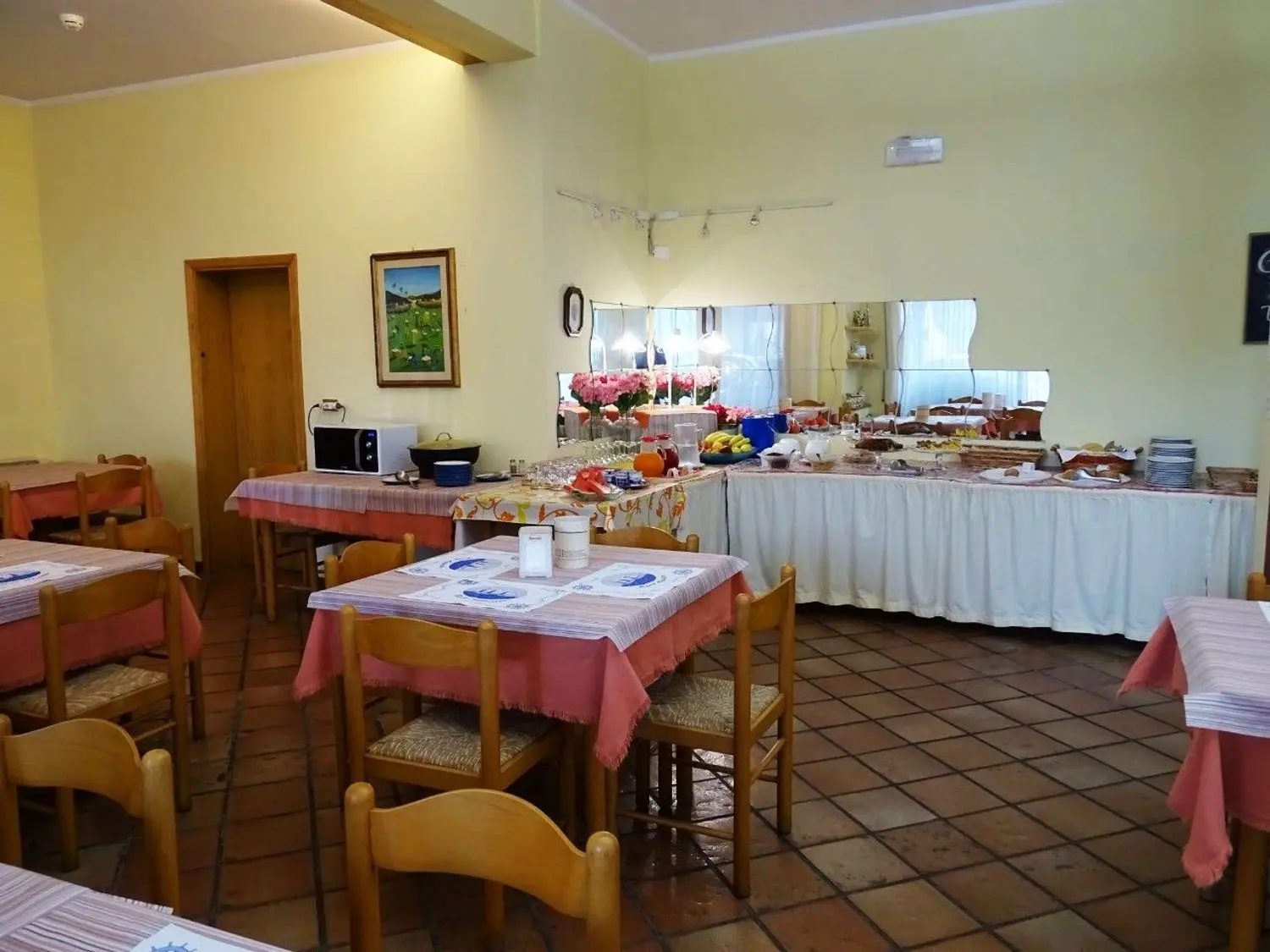 Immagine per Locale Commerciale in vendita a Bellaria-Igea Marina Tito Maccio Plauto 