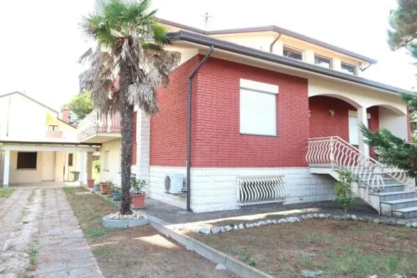 Casa Indipendente via Puglie, Cervia