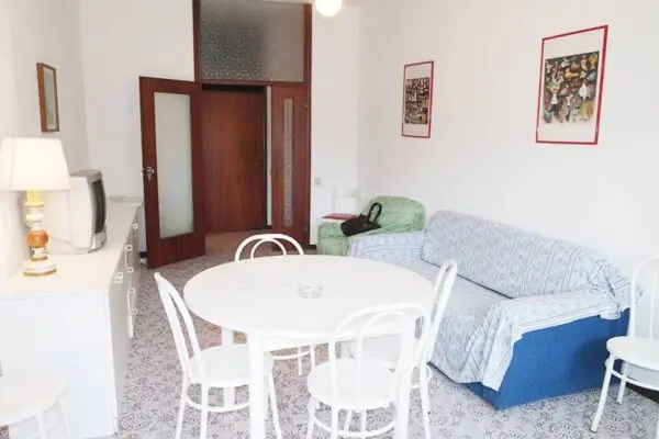 Appartamento via Vii Pineta, Cervia