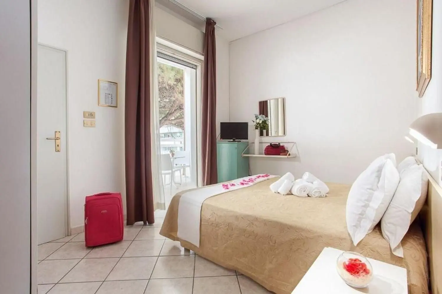 Immagine per Locale Commerciale in vendita a Cesenatico Giosuè Carducci 