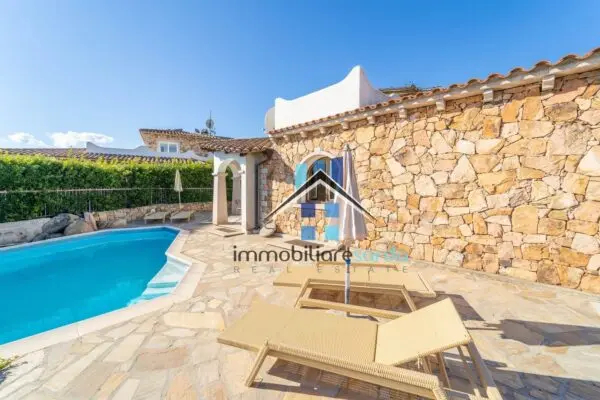 Villa via Del Giglio, Olbia