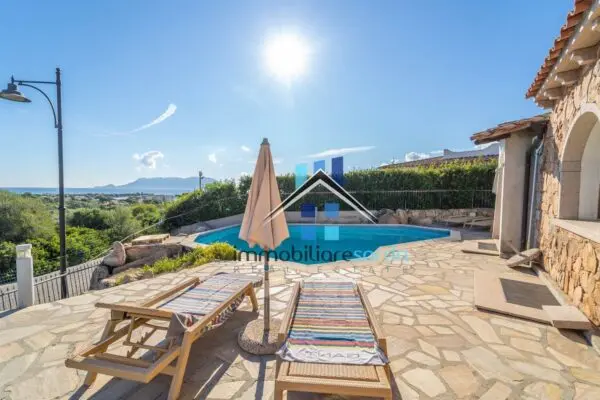 Villa via Del Giglio, Olbia