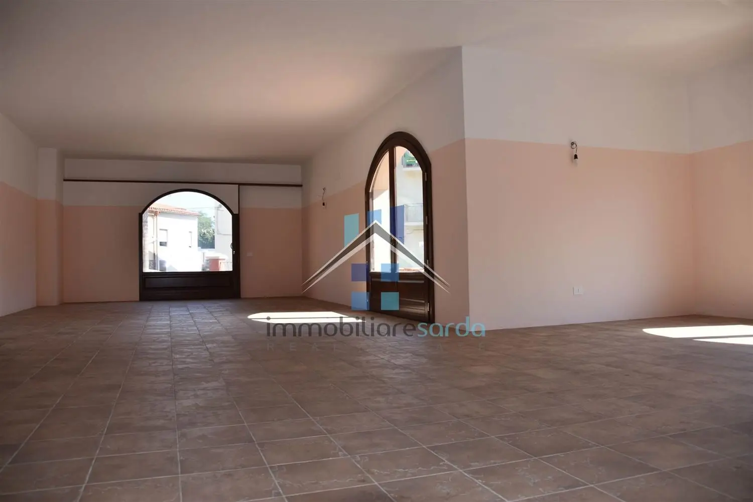 Immagine per Locale Commerciale in vendita a Padru Verazzano 