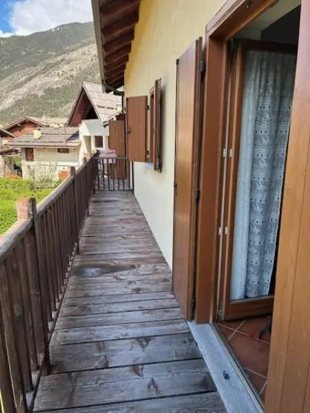 Appartamento via Pinatel, Oulx