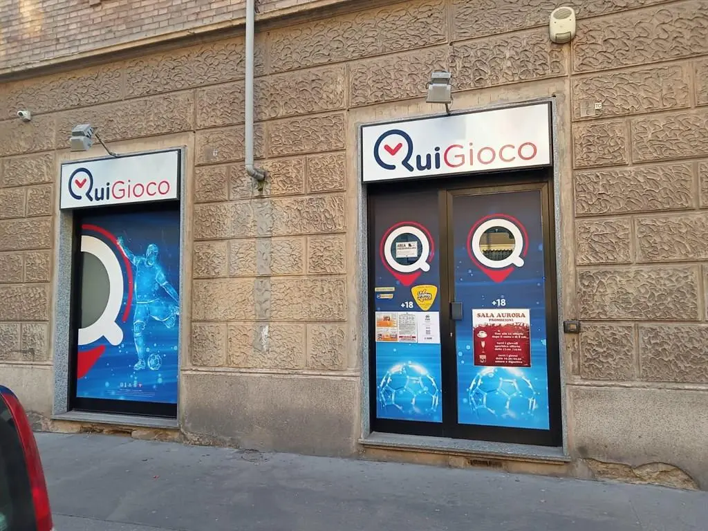Immagine per Negozio in vendita a Torino VIA TALLONE 10