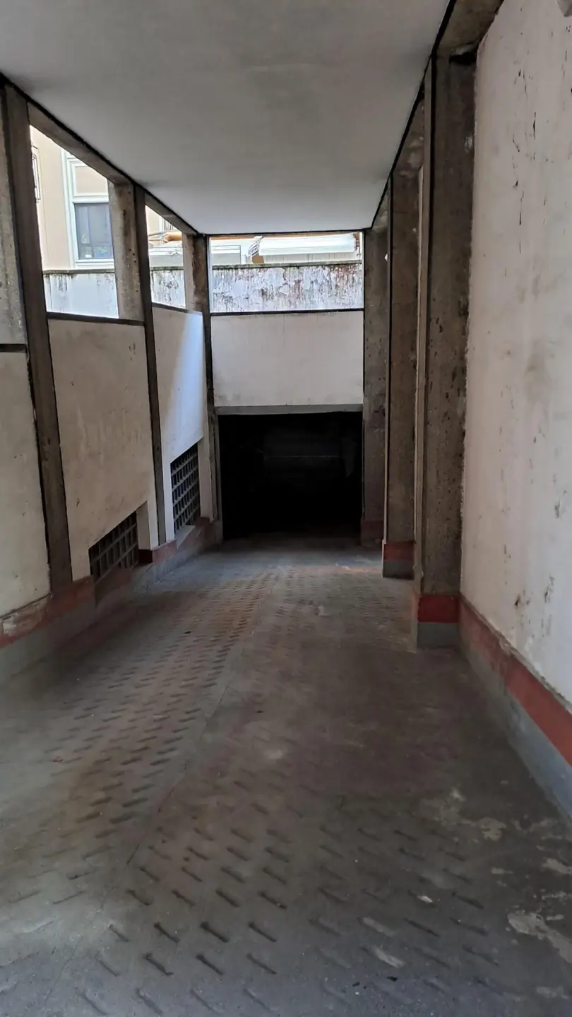 Immagine per Magazzino in vendita a Torino Ribet 9/c
