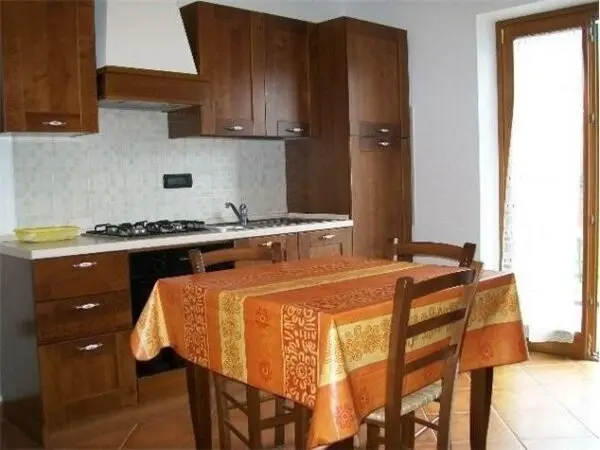 Appartamento via Pinatel, Oulx