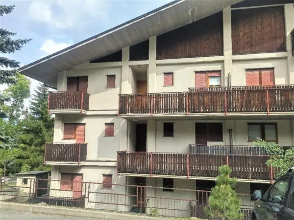 Appartamento via Cotolivier, Oulx