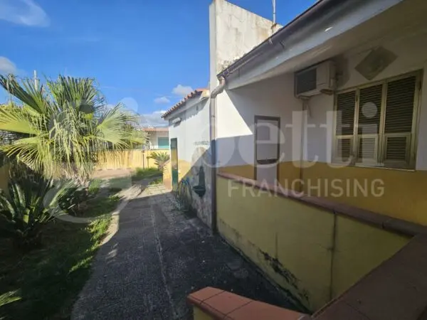 Villa Bifamiliare via Menestalla 1, Scalea