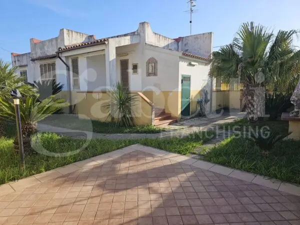 Villa Bifamiliare via Menestalla 1, Scalea