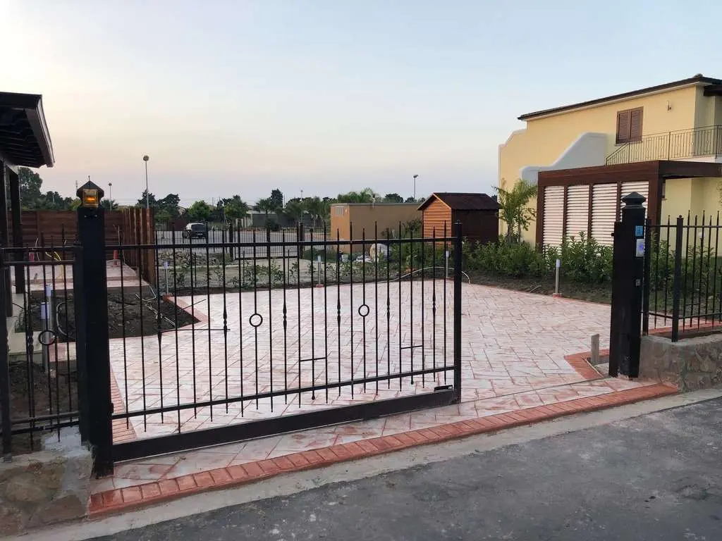 Immagine per Villa Trifamiliare in vendita a Campofelice di Roccella