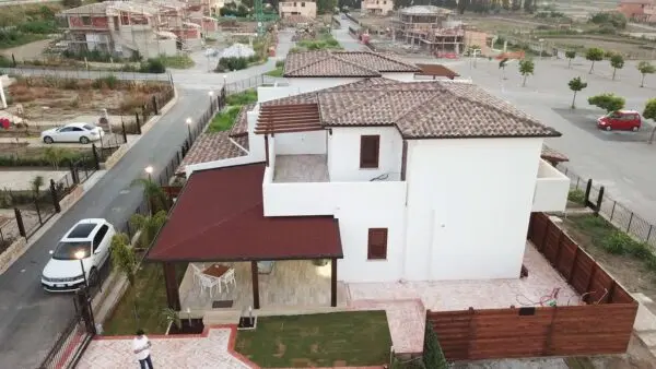 Villa Trifamiliare Campofelice Di Roccella