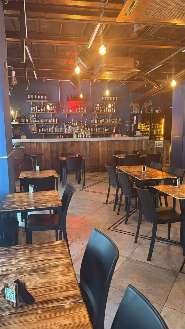 Immagine per Pub - Enoteca in vendita a Palermo