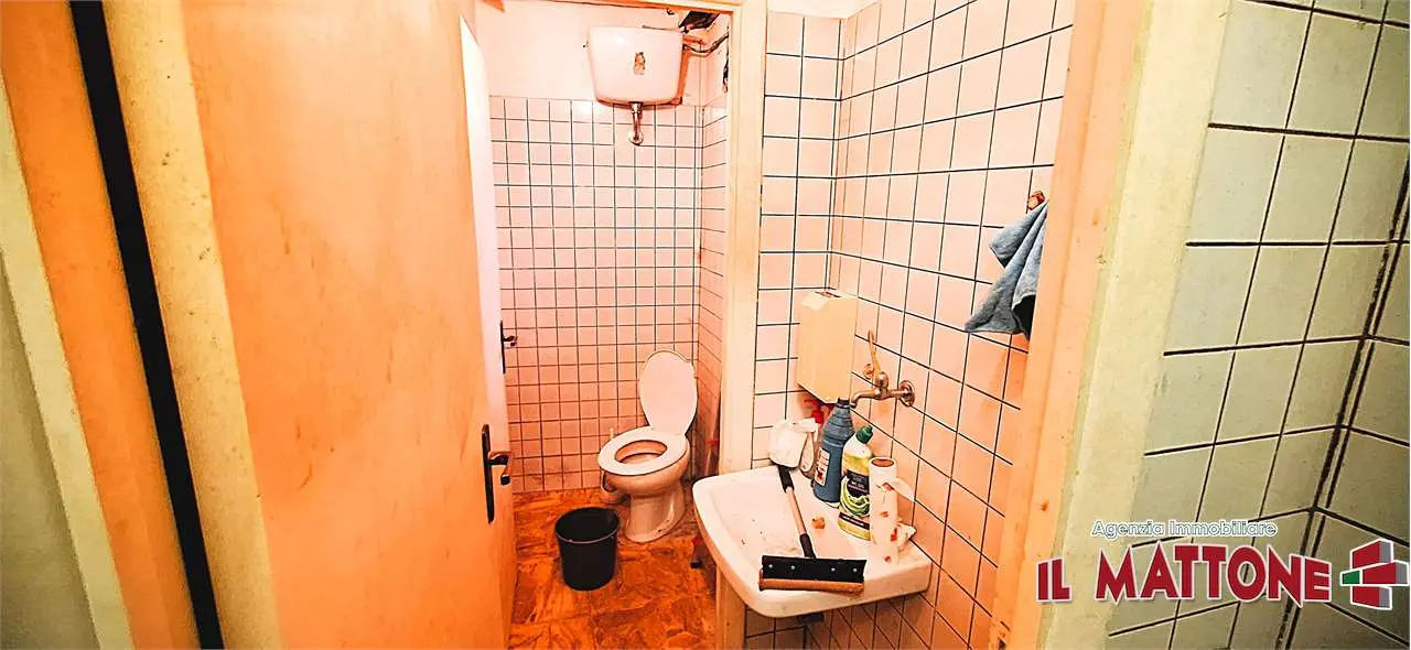 Immagine per Negozio in affitto a Genova