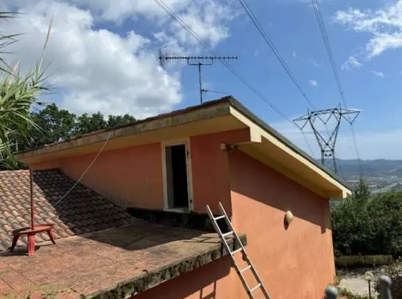 Villa via Località Tirolo 58, Bolano