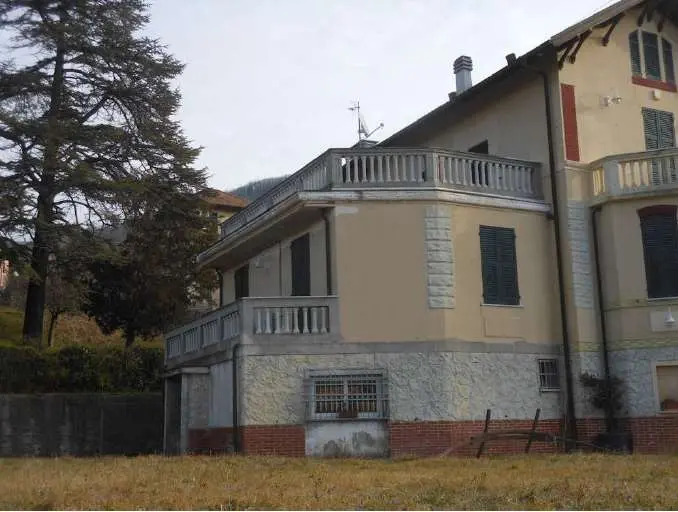 Immagine per Villa in asta a Casella via Poggio 17