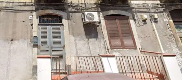 Appartamento via Alogna 32, Catania