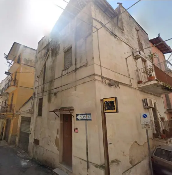Appartamento via Umbria 37, Palagonia