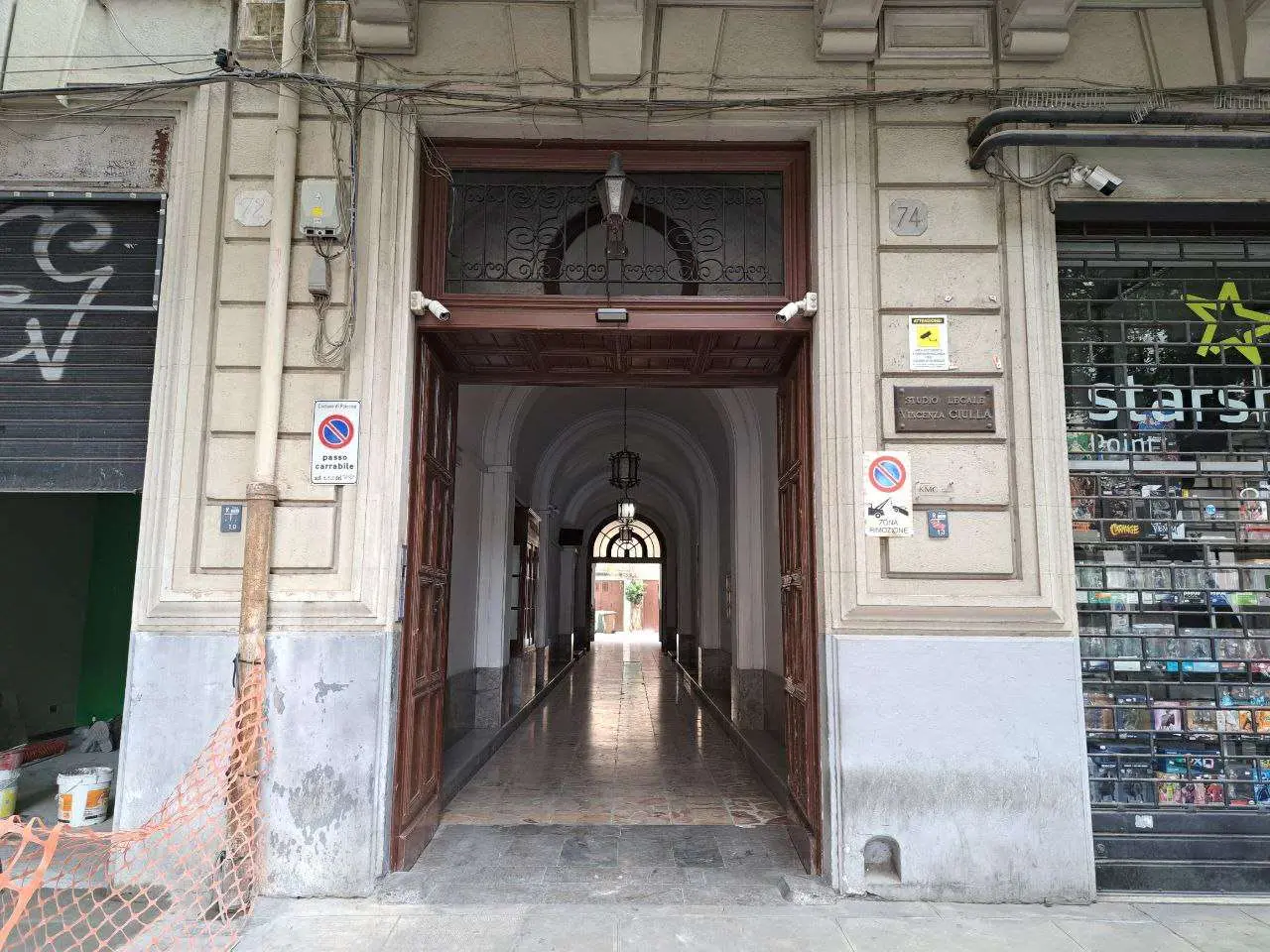 Immagine per Garage in vendita a Palermo via Pignatelli Aragona 74