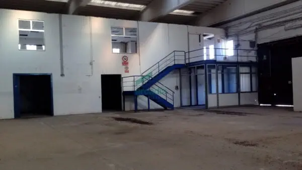 Immagine per Industriale in affitto a Modugno via Sp 231