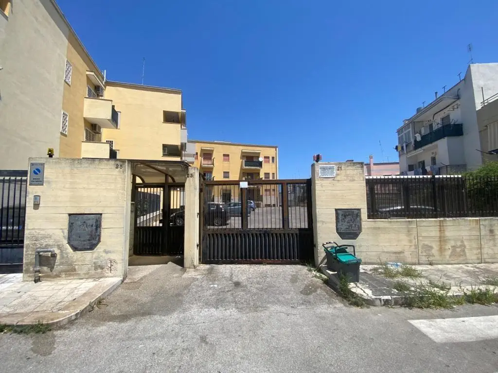 Immagine per Quadrilocale in vendita a Bari via Giusti 21