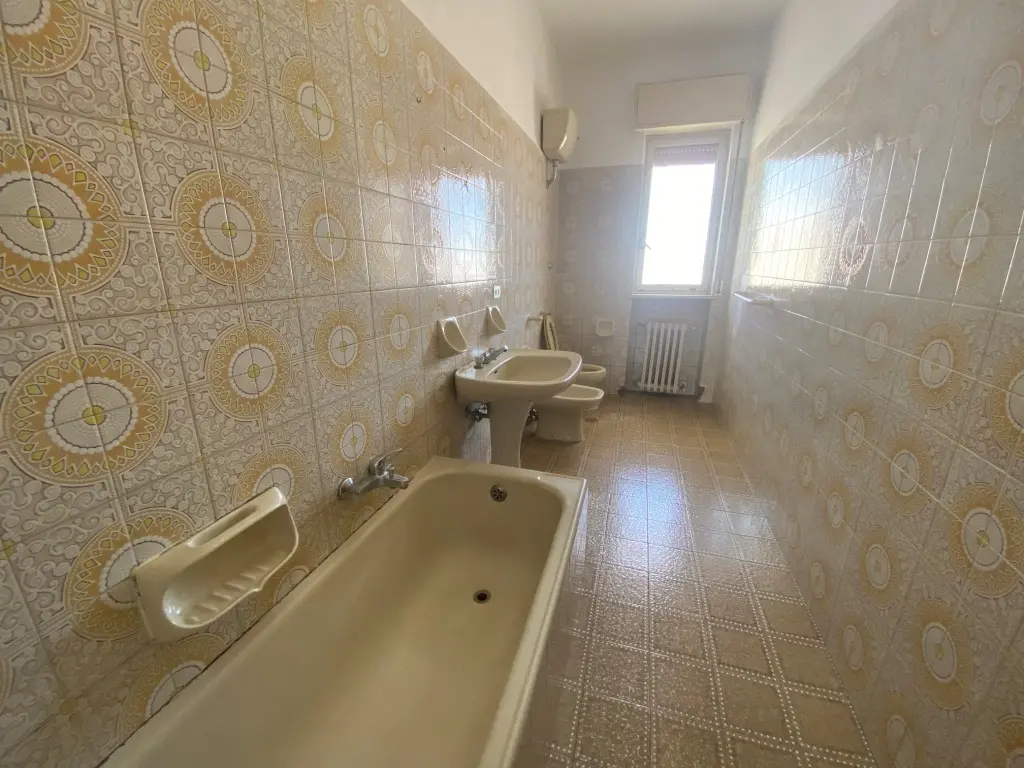 Immagine per Quadrilocale in vendita a Bari via Giusti 21