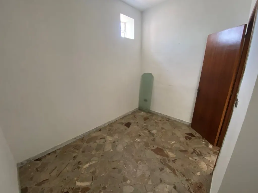 Immagine per Quadrilocale in vendita a Bari via Giusti 21