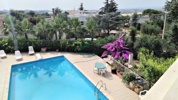 Villa via Contrada Monte San Michele, Conversano