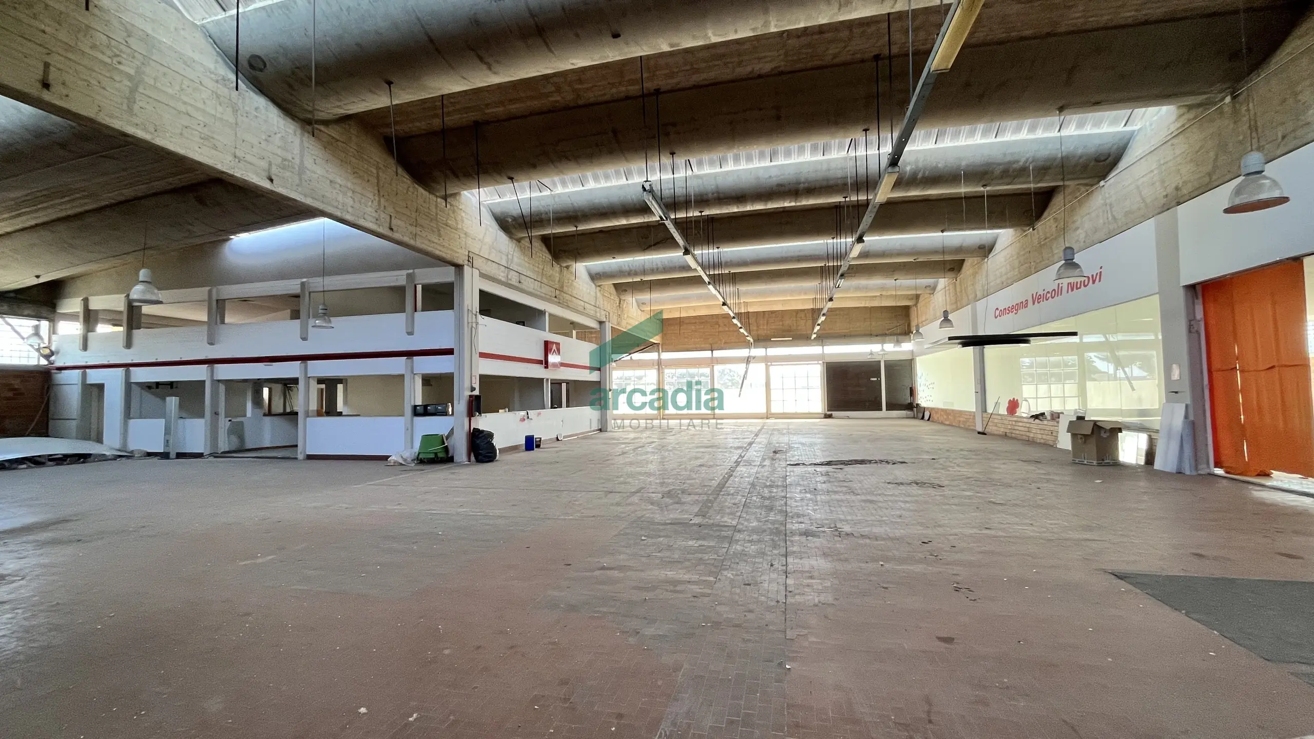 Immagine per Industriale in vendita a Bari via Fratelli Philips 11
