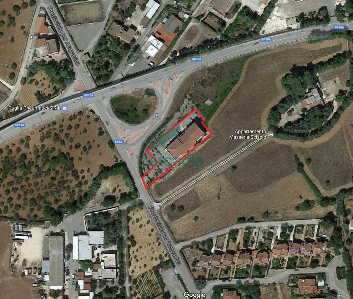Immagine per Commerciale in vendita a Gioia del Colle via Provinciale Per Acquaviva 1812