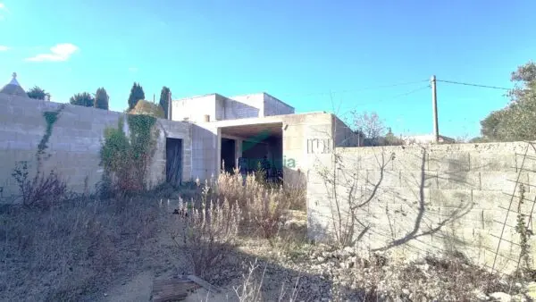 Villa Trifamiliare strada Statale Per Putignano 133, Noci