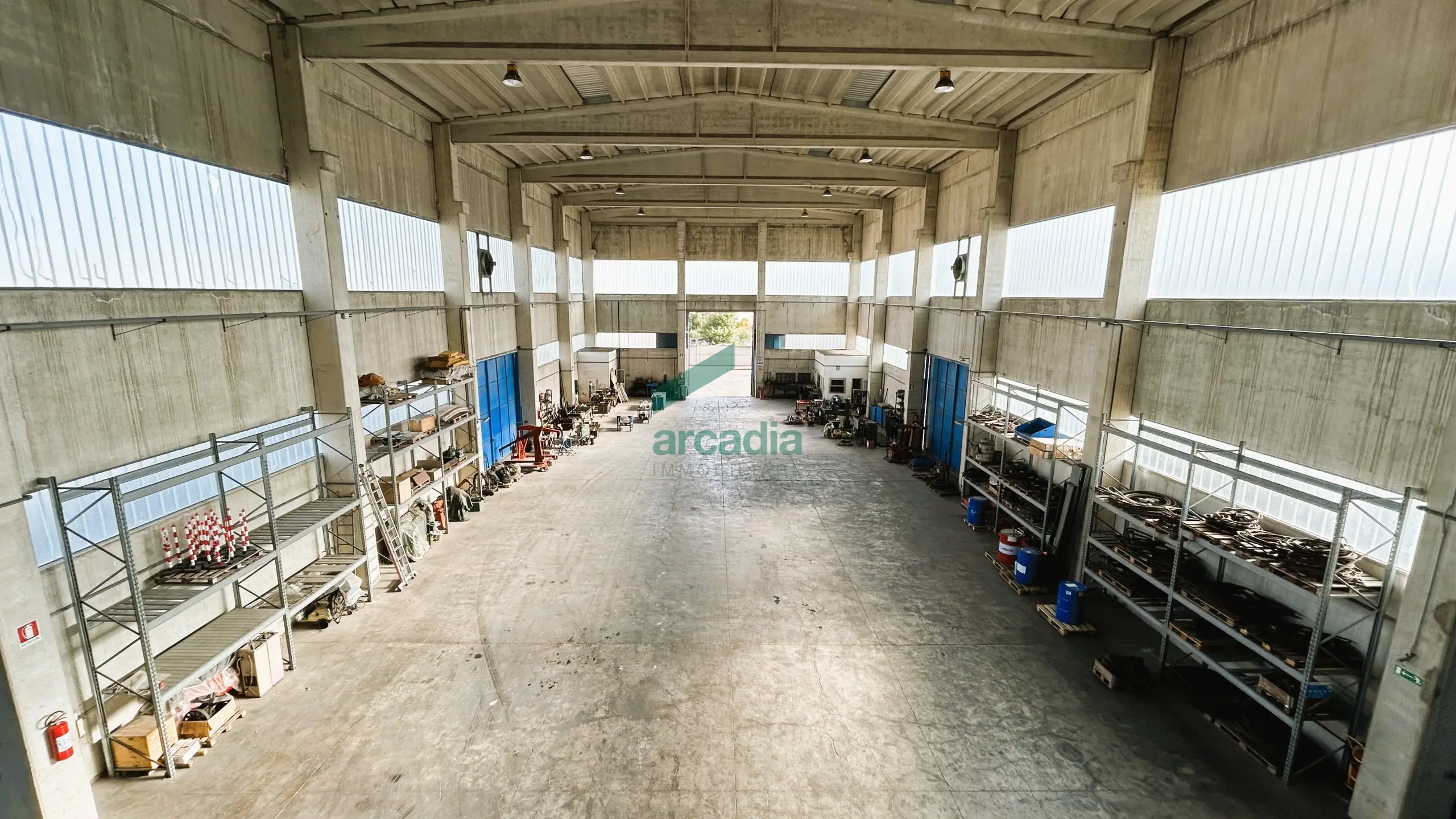 Immagine per Industriale in vendita a Modugno via Delle Petunie 3