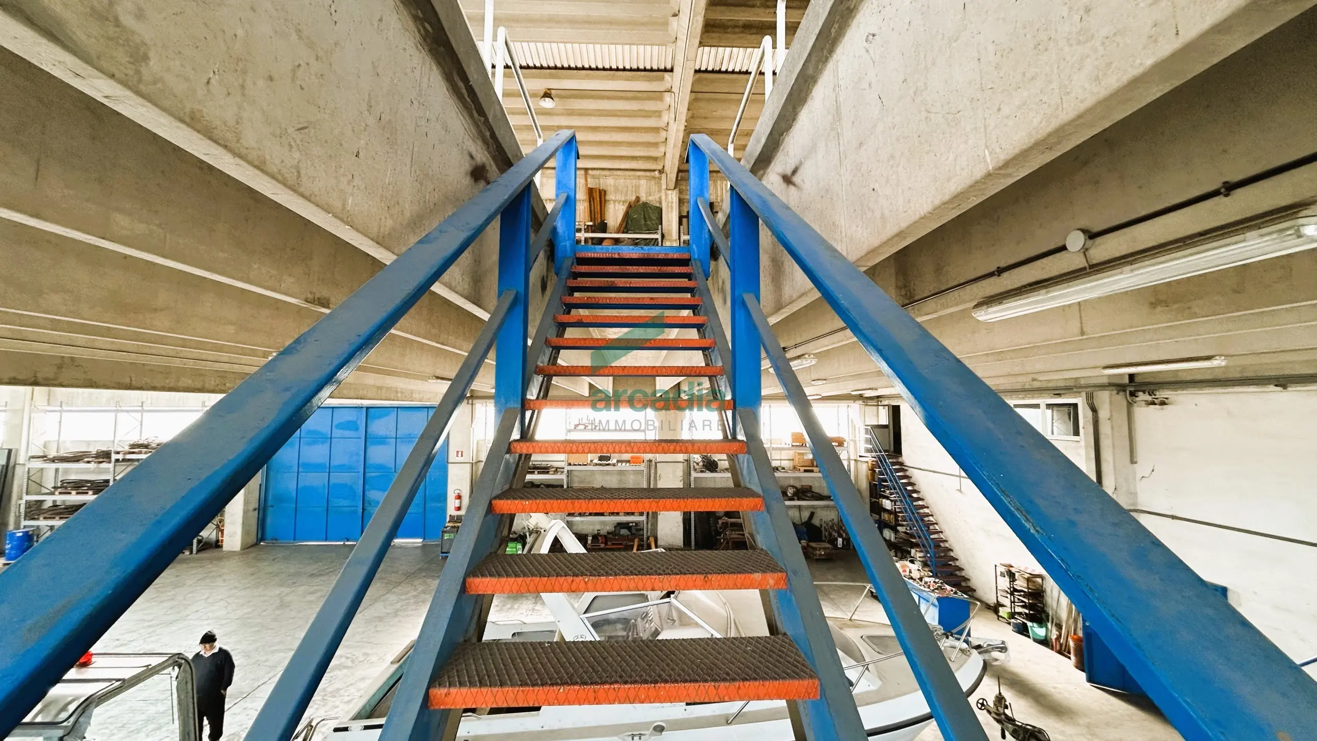 Immagine per Industriale in vendita a Modugno via Delle Petunie 3