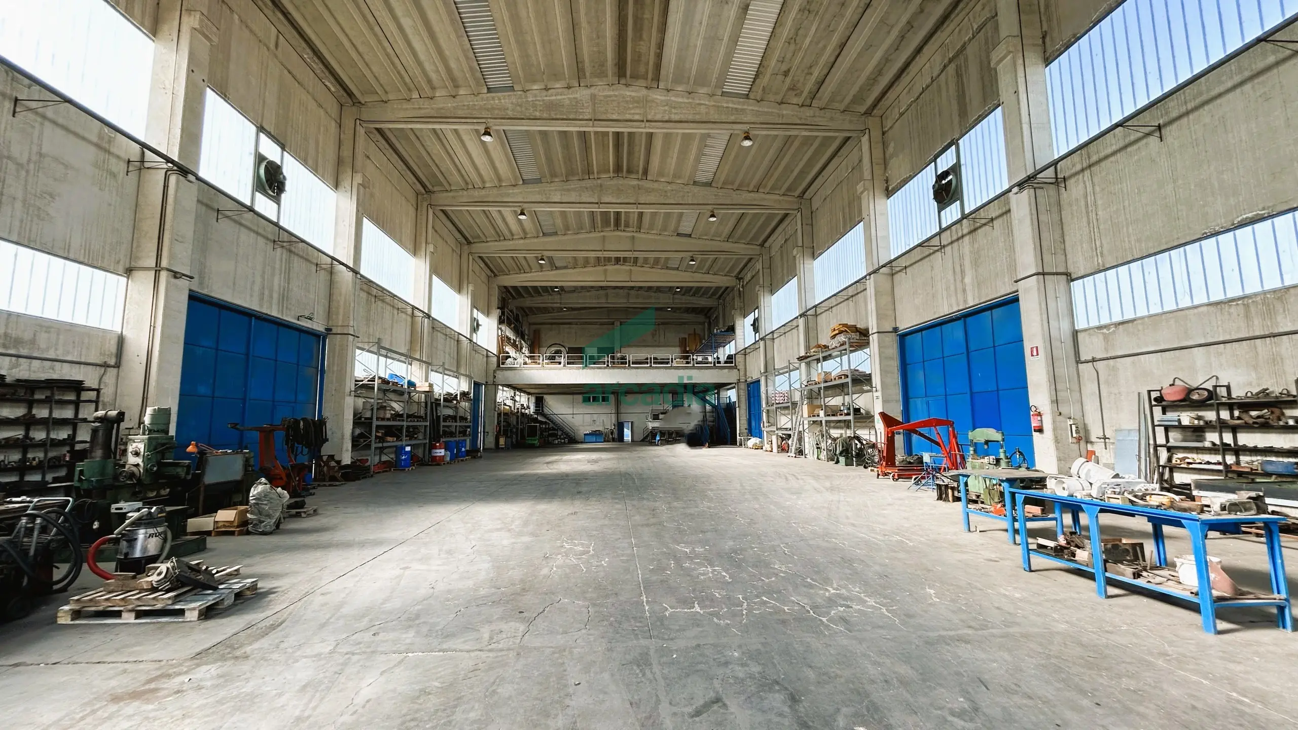 Immagine per Industriale in vendita a Modugno via Delle Petunie 3