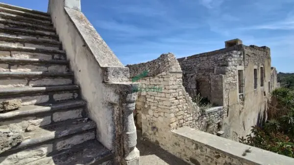 Casale 12, Giovinazzo