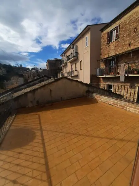 Villa Trifamiliare via Luigi Mercantini, Ripatransone