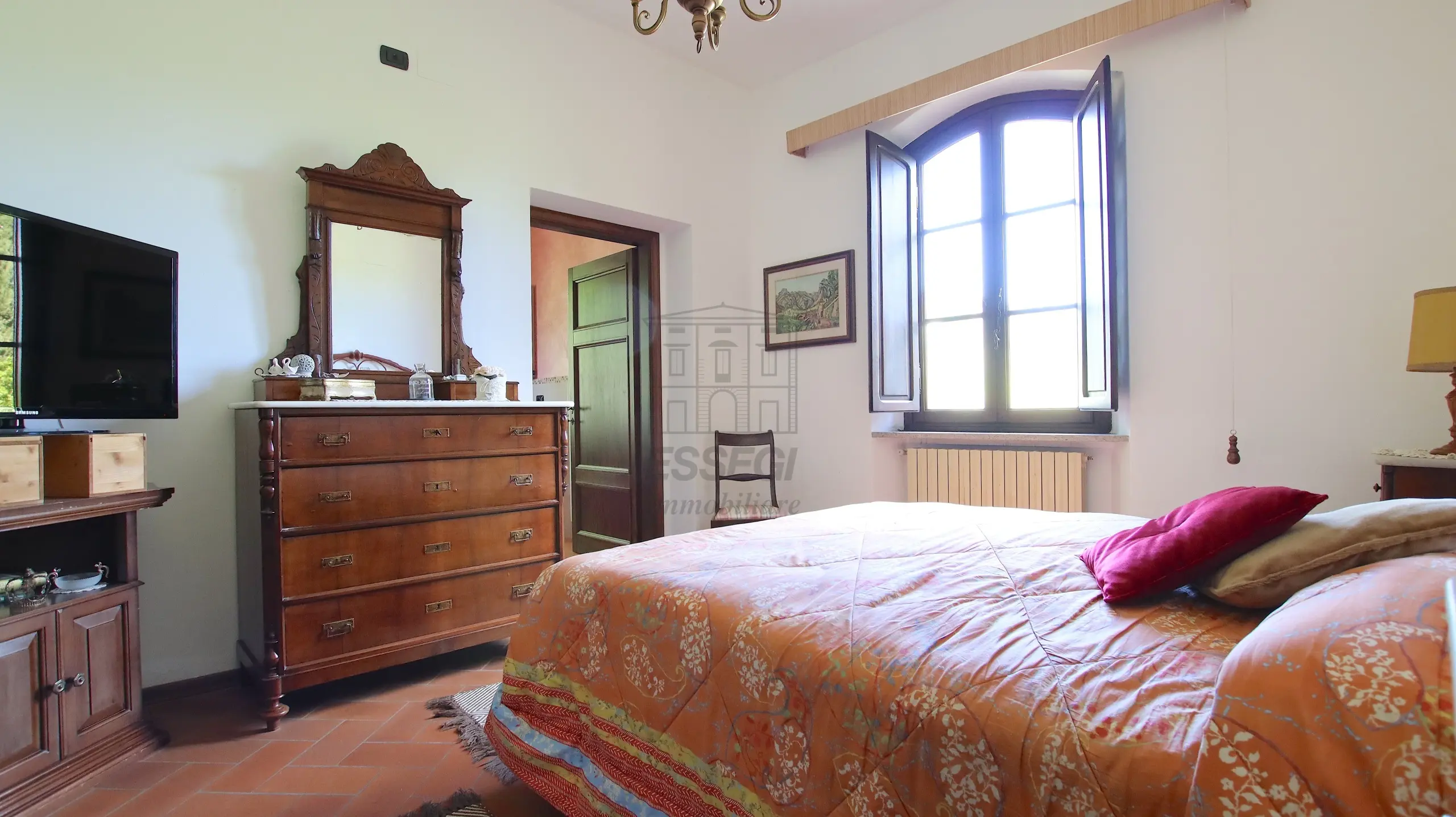 Immagine per Casale in vendita a Lucca via Della Chiesa Xxxi 536