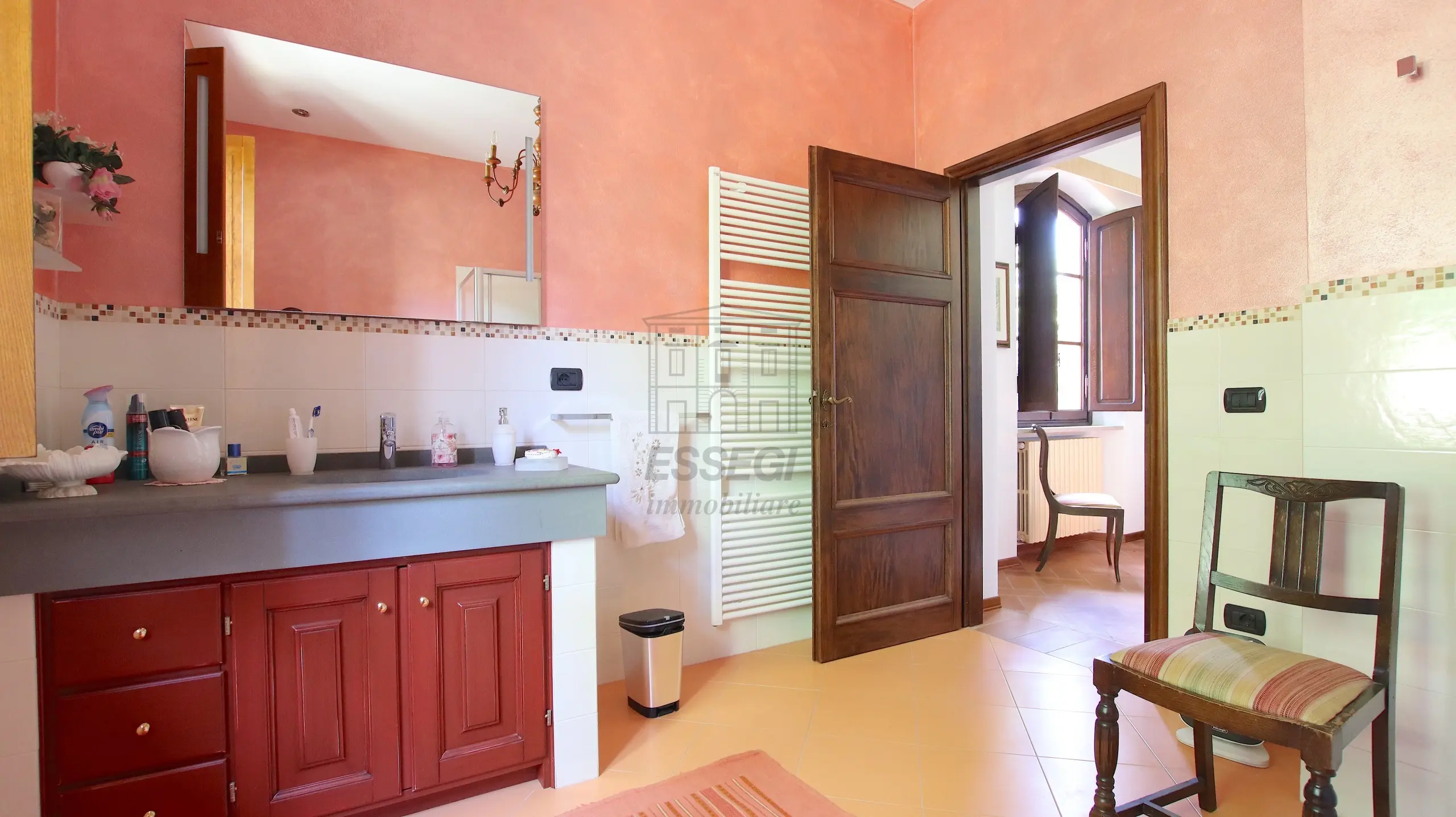 Immagine per Casale in vendita a Lucca via Della Chiesa Xxxi 536
