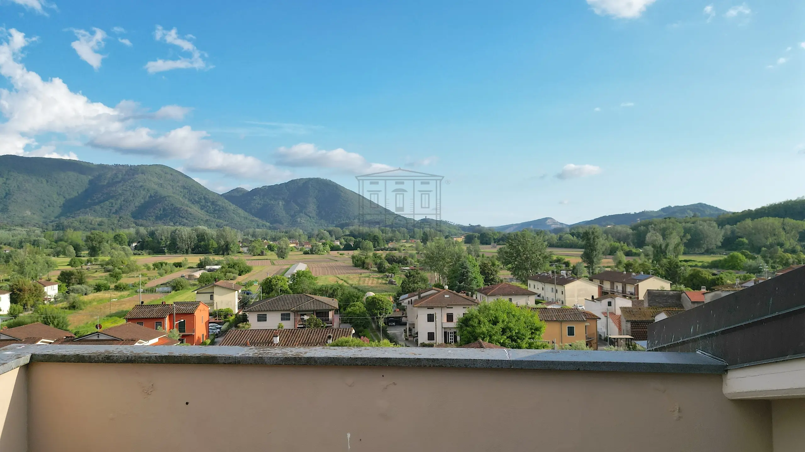 Immagine per Villa trifamiliare in vendita a Lucca traversa I Via Vecchia Della Chiesa 26