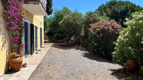Casale via Località Monte 4, Porto Azzurro