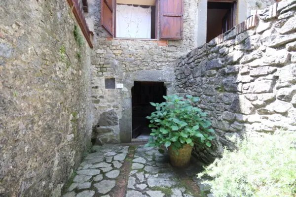 Terratetto via Località Ville 15, Pescaglia
