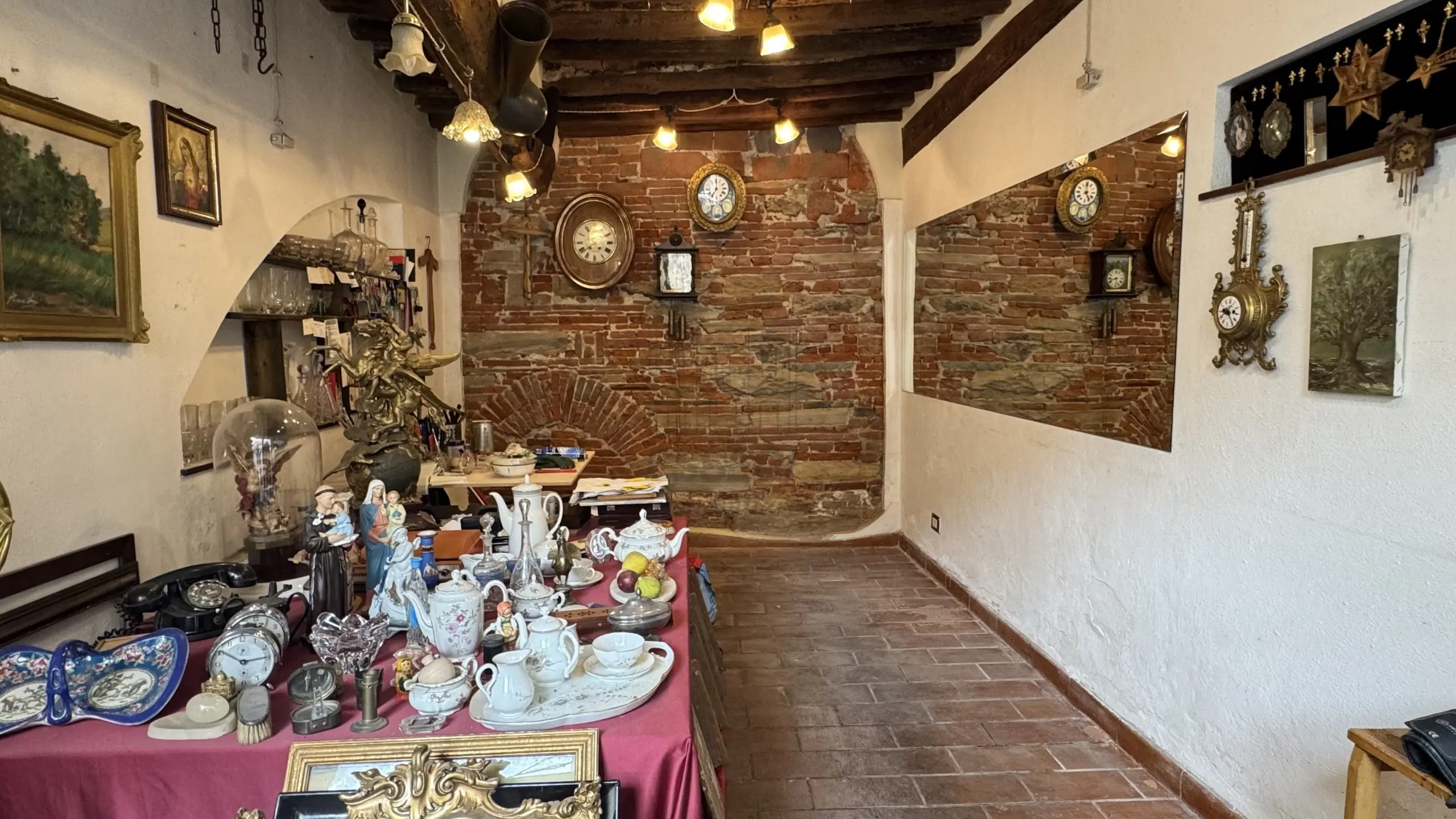 Immagine per Locale commerciale in vendita a Lucca via Vecchia V 2/A